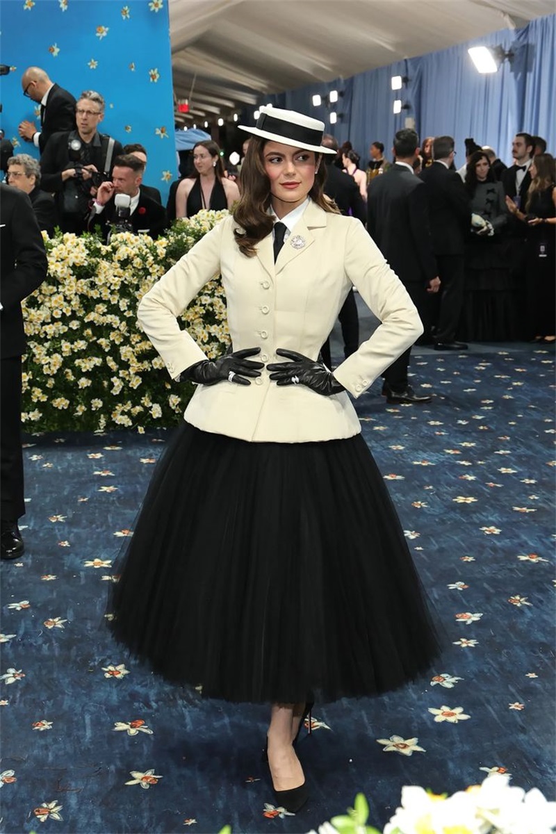White Women Office Suits Skirt - Women Formal Wear Black And White ulasan dan harga