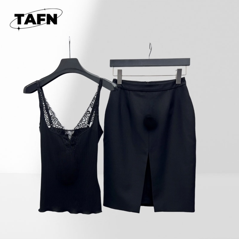 Fashion-Forward Women's Skirt  - Women Formal Event Wear ulasan dan harga