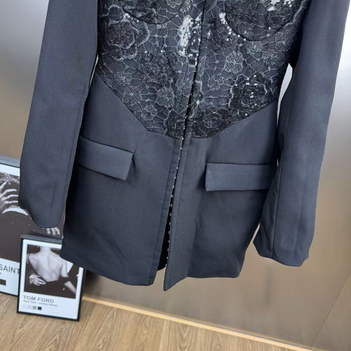 KT Elegant Lace Sequin Blazer  - Women Formal Wear Blazers ulasan dan harga